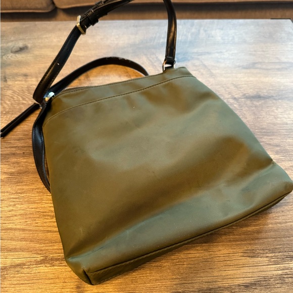 Kate spade crossbody - Picture 2 of 3